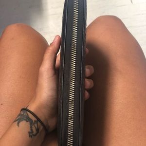 Black tooled American leather co zip wallet